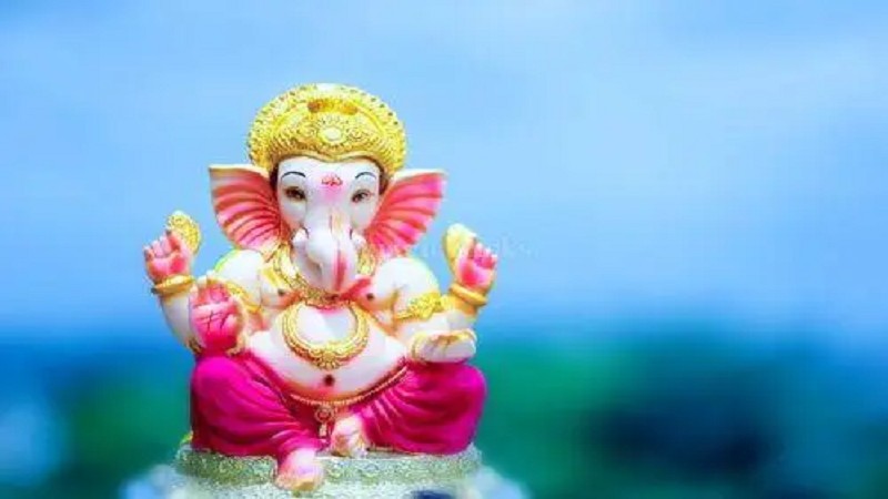 vastu tips: These are the rules for placing Ganesha idol on the door, don't make this mistake by forgetting it