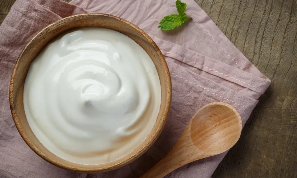 Curd Benefits: Along with keeping digestion healthy, curd is also very beneficial in these problems, know its benefits