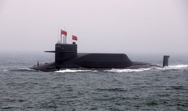 Chinese submarine caught in its own net, 55 Chinese sailors feared dead, Dragon in shock