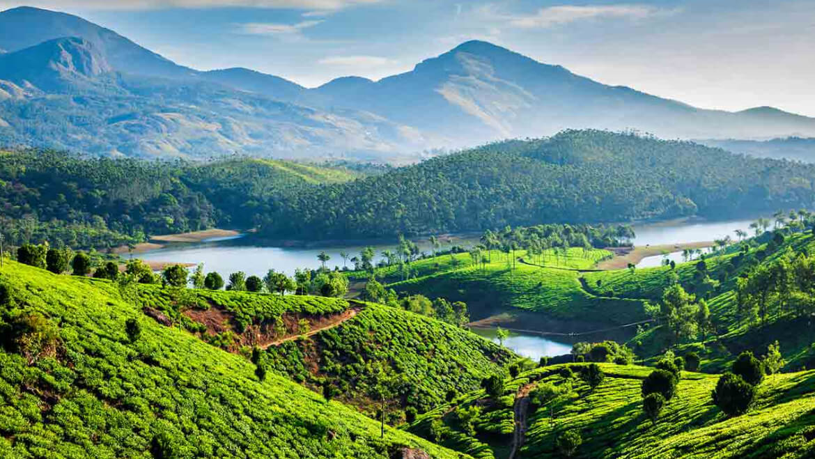 Tourist Places in Kerala: These are the most beautiful places to visit in Kerala, plan to visit during the holidays