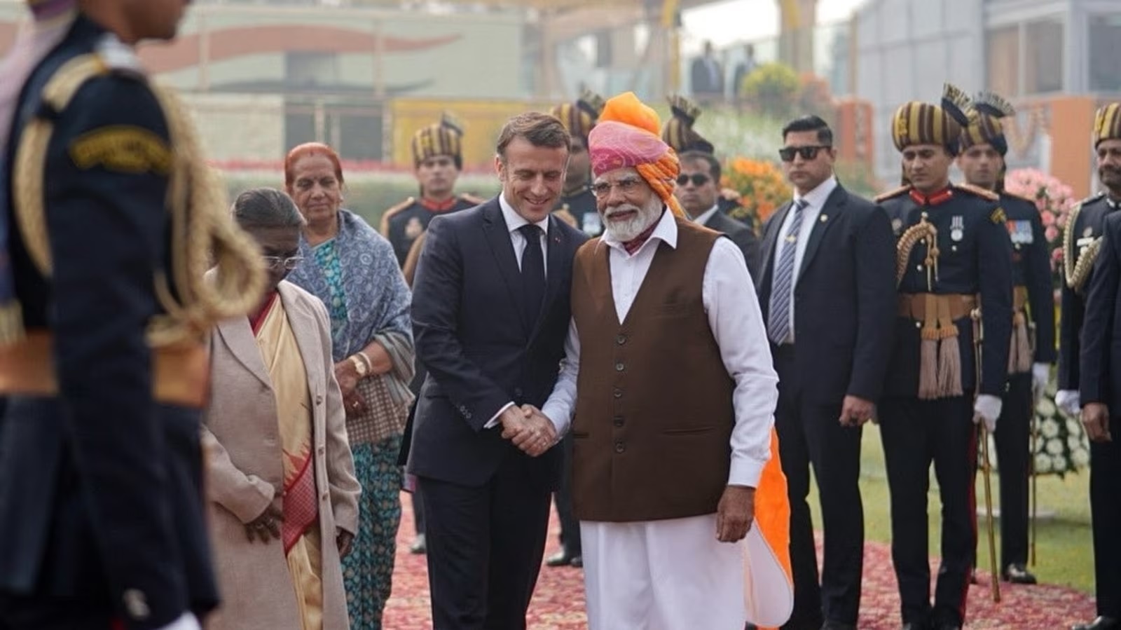 French President Macron was happy with India's hospitality and said, 'Welcome, our friends'.