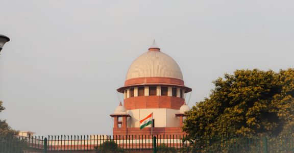 Supreme Court seeks reply to notices sent to these colleges for not awarding scholarships to foreign medical students