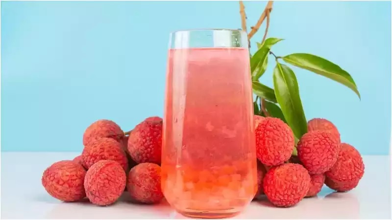 Make lychee shikanji to remove the summer heat, the mood will be fresh