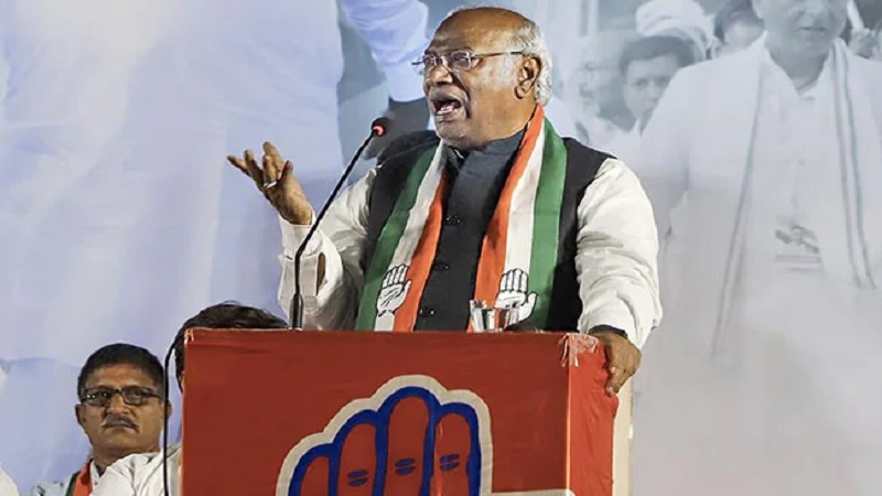 Kharge's statement during election campaign in Kerala, 'Central government is systematically undermining democratic institutions'