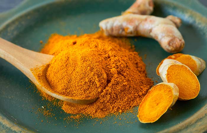 A pinch of turmeric will make your belly fat disappear, no gym or dieting required; Just use it like this