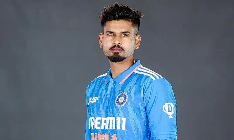 Shreyas Iyer becomes 'Kapil Dev' in Visakhapatnam, takes world-class catch at running back