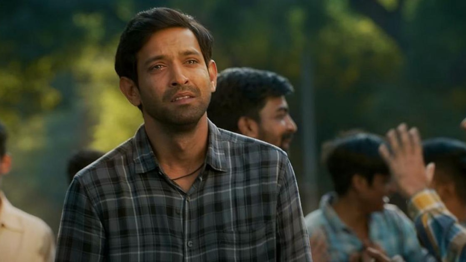 Vikrant Massey had to face many difficulties for the role of Manoj 1