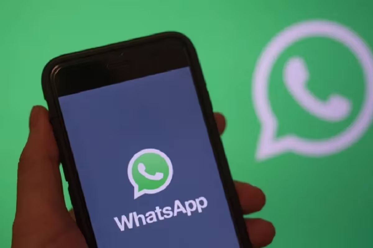 WhatsApp is bringing a powerful privacy feature to the web you can lock personal chats