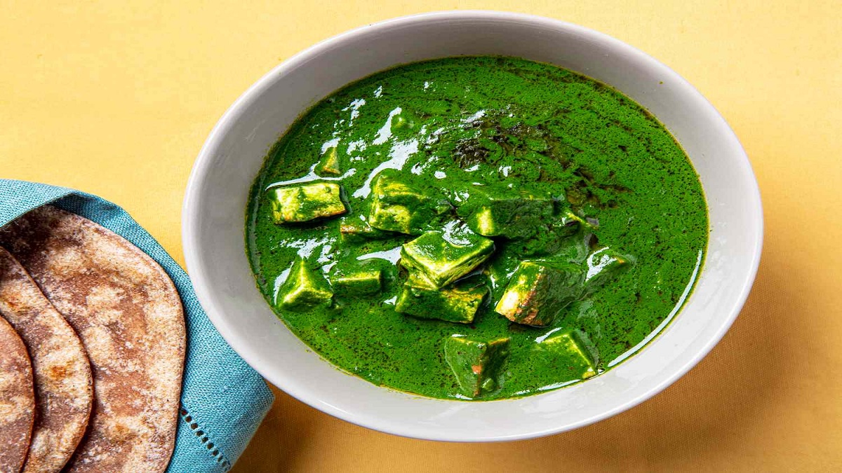 make-palak-paneer-without-using-onion-and-garlic-the-desi-taste-will-be-appreciated-by-all-2