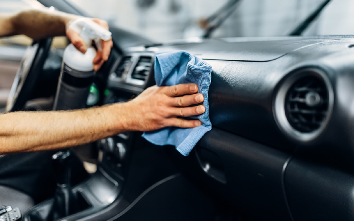 Car Cleaning You can clean your car with household items just try these simple ways 01