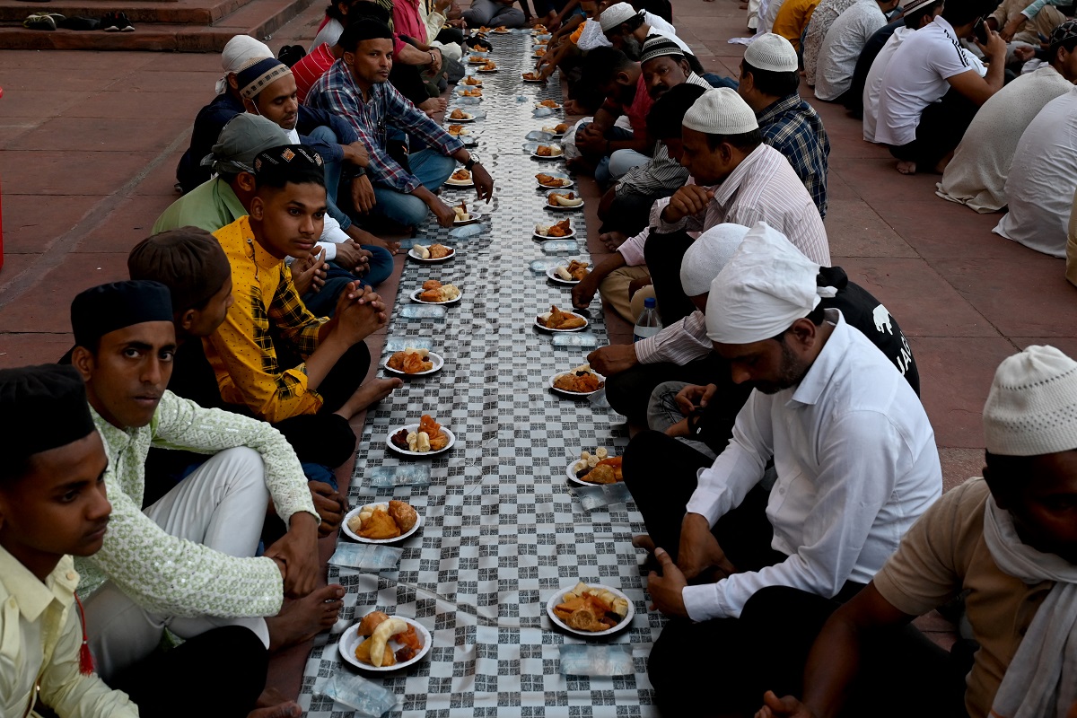 This Muslim country got excited India gave gifts in Ramadan many dishes will be prepared in Iftar. 1