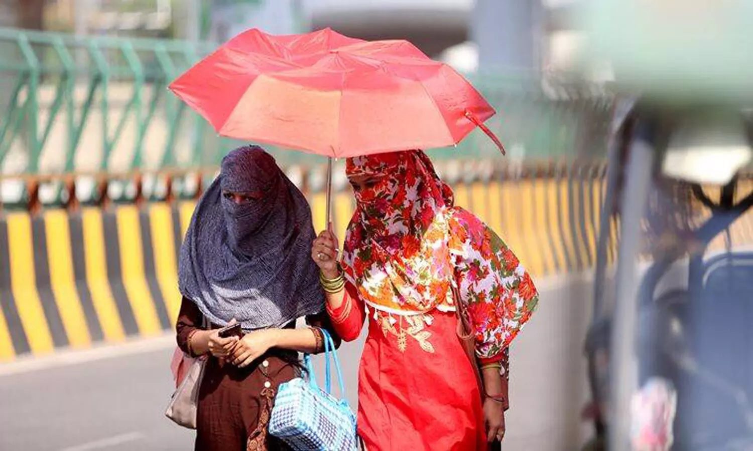 Amid scorching heat rain will fall in some states today know the weather conditions across the country 1