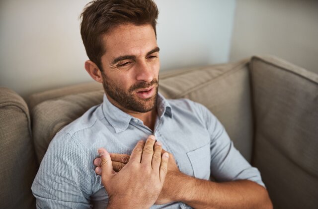 Chest inflammation has increased in summer so adopt these 5 home remedies to get rid of it. 1