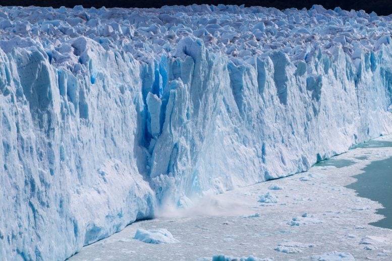 Worlds Largest Doomsday Glacier Falling Weak Big Change in Oceans if Melts Completely 1