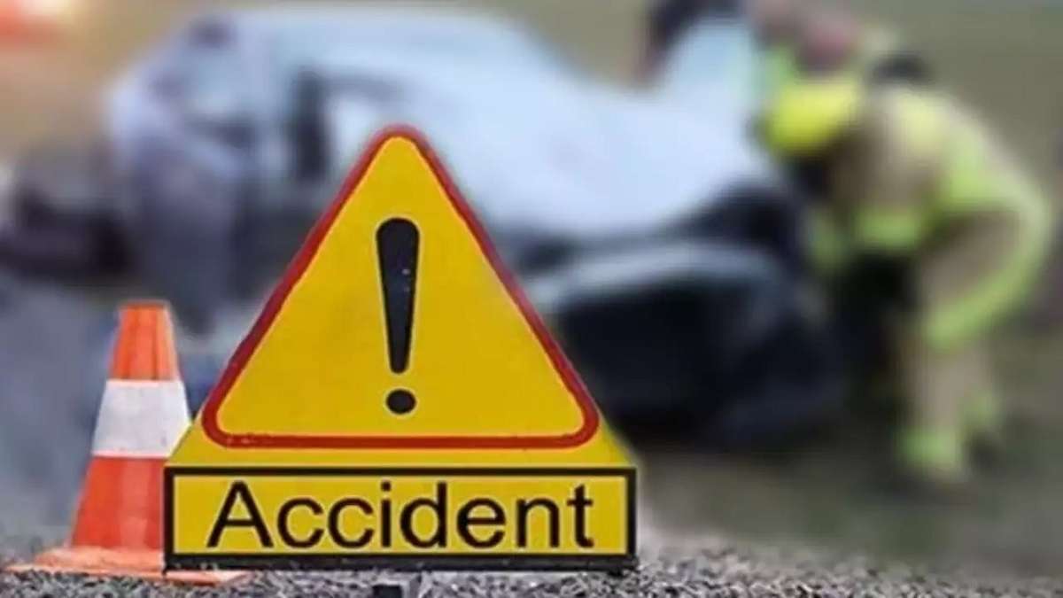 ahmedabad driver of car lost control four injured one died in tragic incident 1