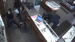 america jewellers robbery png jewellers outlet in america robbed in broad daylight five accused arrested 1