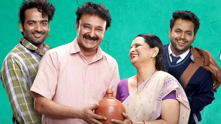 atul kulkarni shares yaadon ki gullak memory his wife plays mrs shanti mishra in the web series1