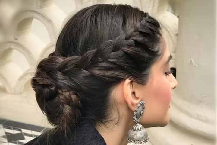 fashion tips best hairstyles of sonam kapoor make your look stylish 1