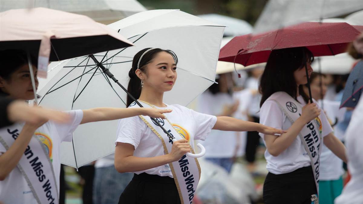 japan amid rain indian embassy organises yoga day celebrations in tokyo1