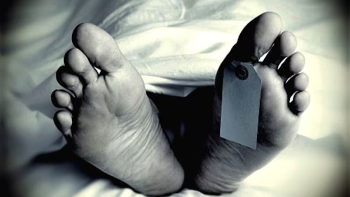 woman found breathing in body bag as corpse gets alive bizarre news2