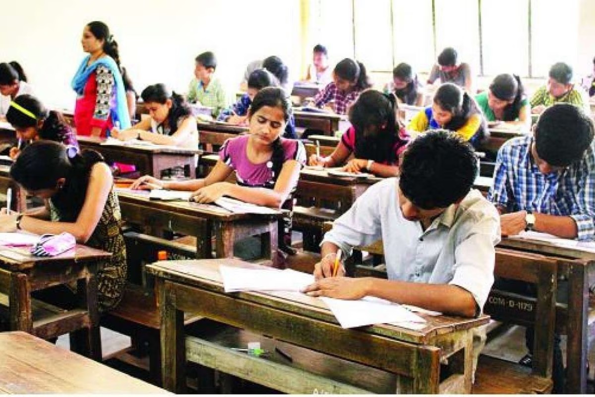 10th 12th board exams will be held in gujarat from february instead of march 1