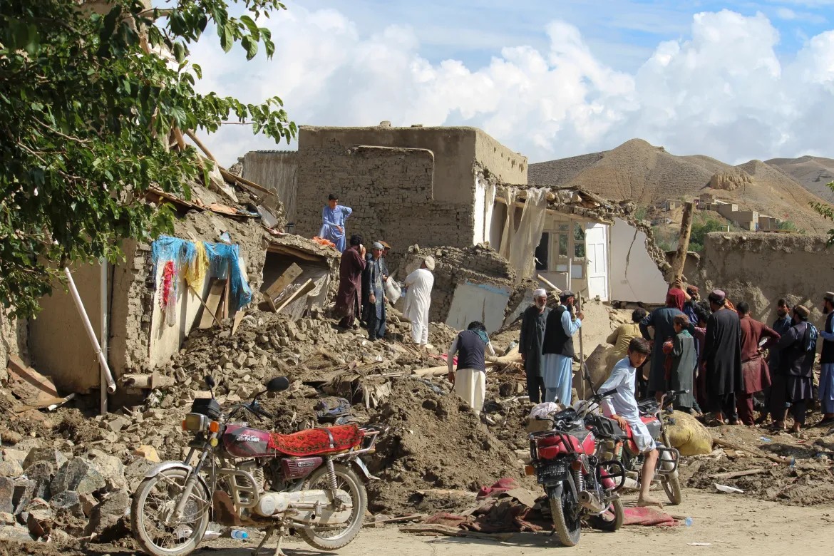 35 people were killed in eastern Afghanistan due to floods and rains 1