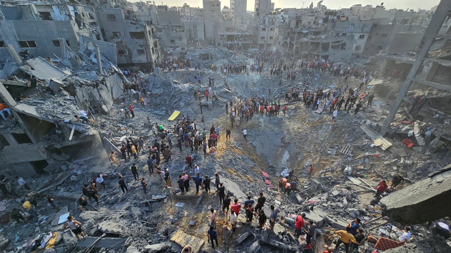 Gaza has been cut in two due to military operations the UN said 1