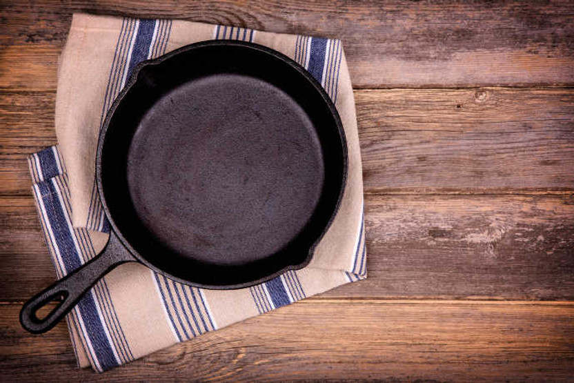 Iron pans will not rust just follow these kitchen tips from Chef Pankaj 1