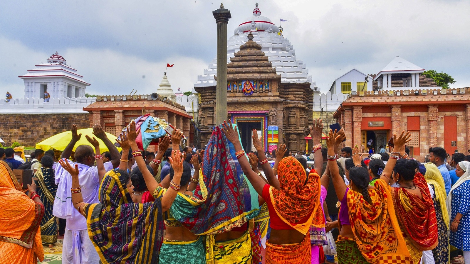 Jagannath temples gem depository reopened after four days valuables taken to this place 01