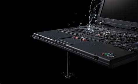 Laptop got wet in the rain Follow these simple tips immediately 01