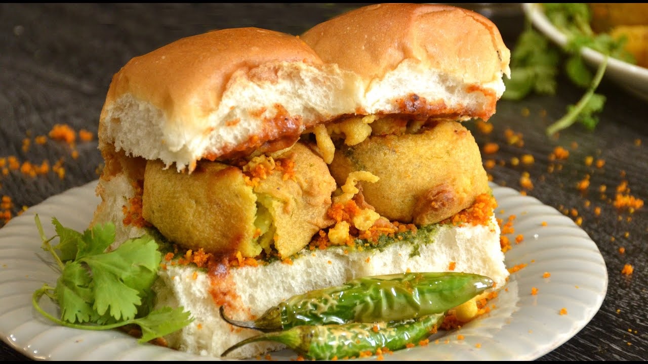 Make tasty vadapav at home to enjoy the rain 01