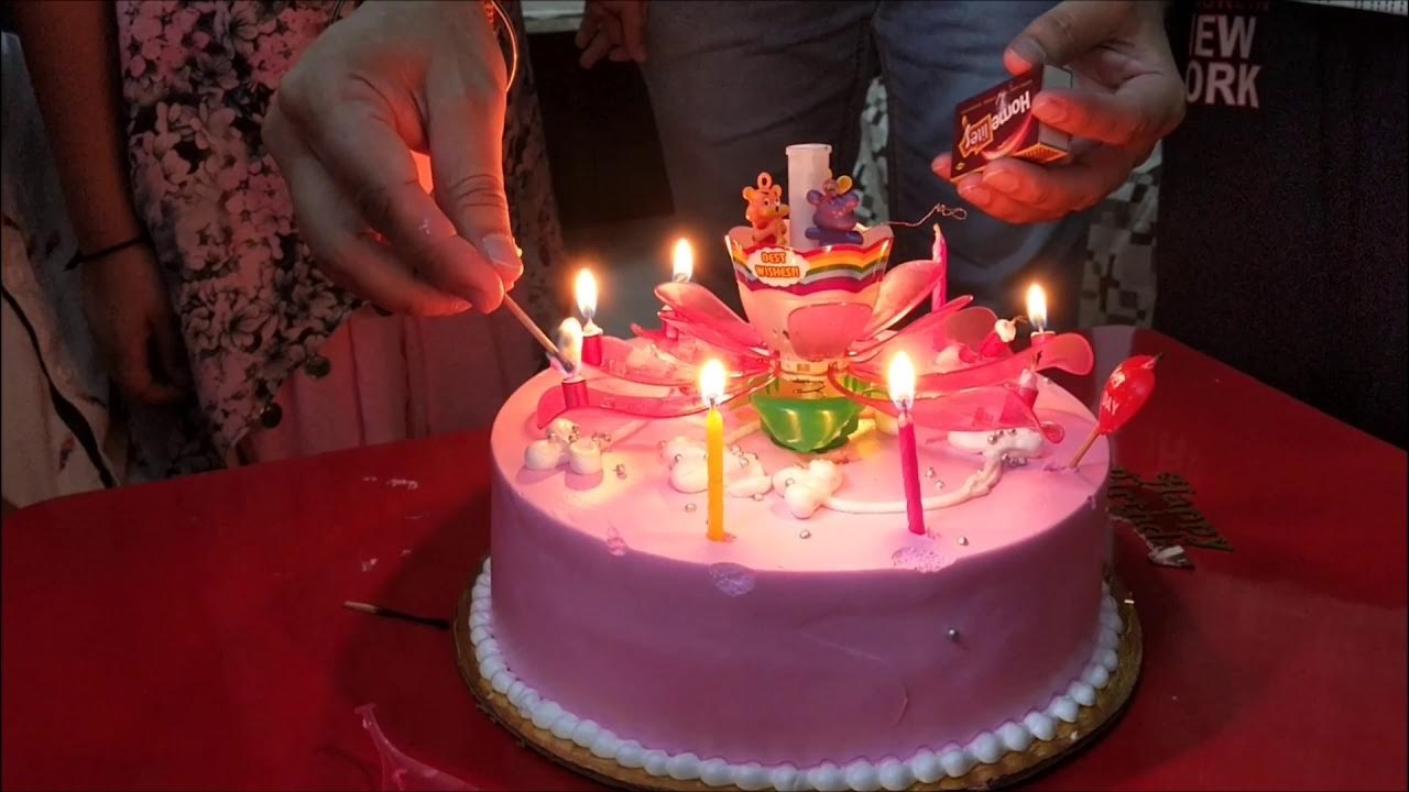 What is the history of birthday cake know why cake is cut on birthday. 01