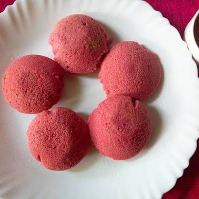 beetroot idli for weight loss how to make healthy and light iron rich beetroot idli for breakfast 1