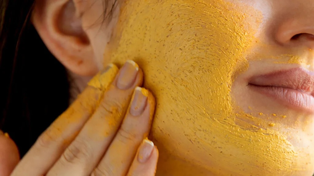 benefits of raw turmeric for skin 2