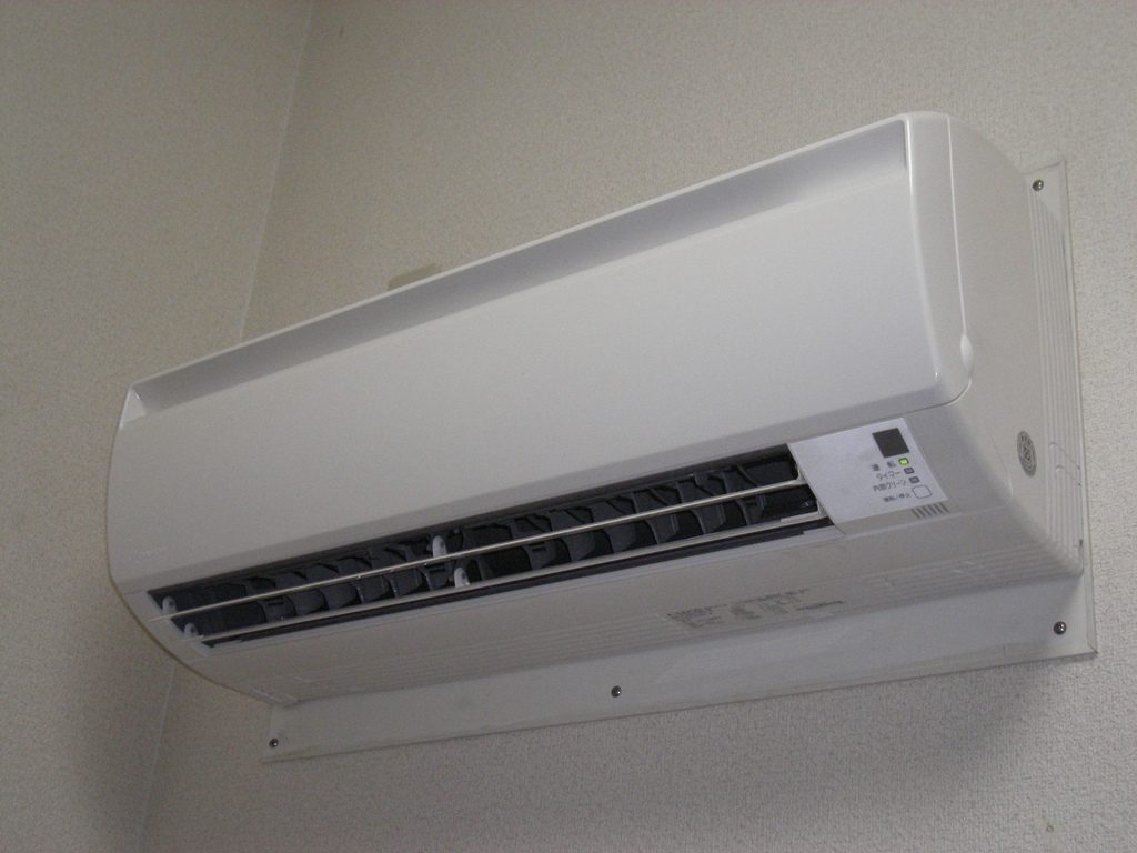 monsoon ac tips and how to maintain it check the details here