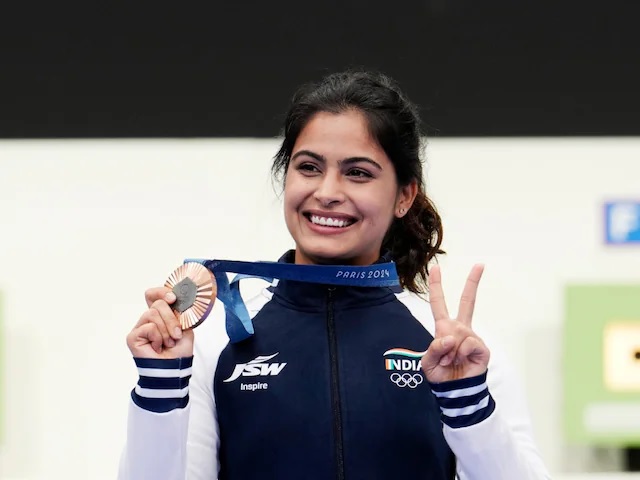 paris olympics 2024 manu bhaker and sarabjot singh won bronze manu become first indian to win two medals in one olympic 1