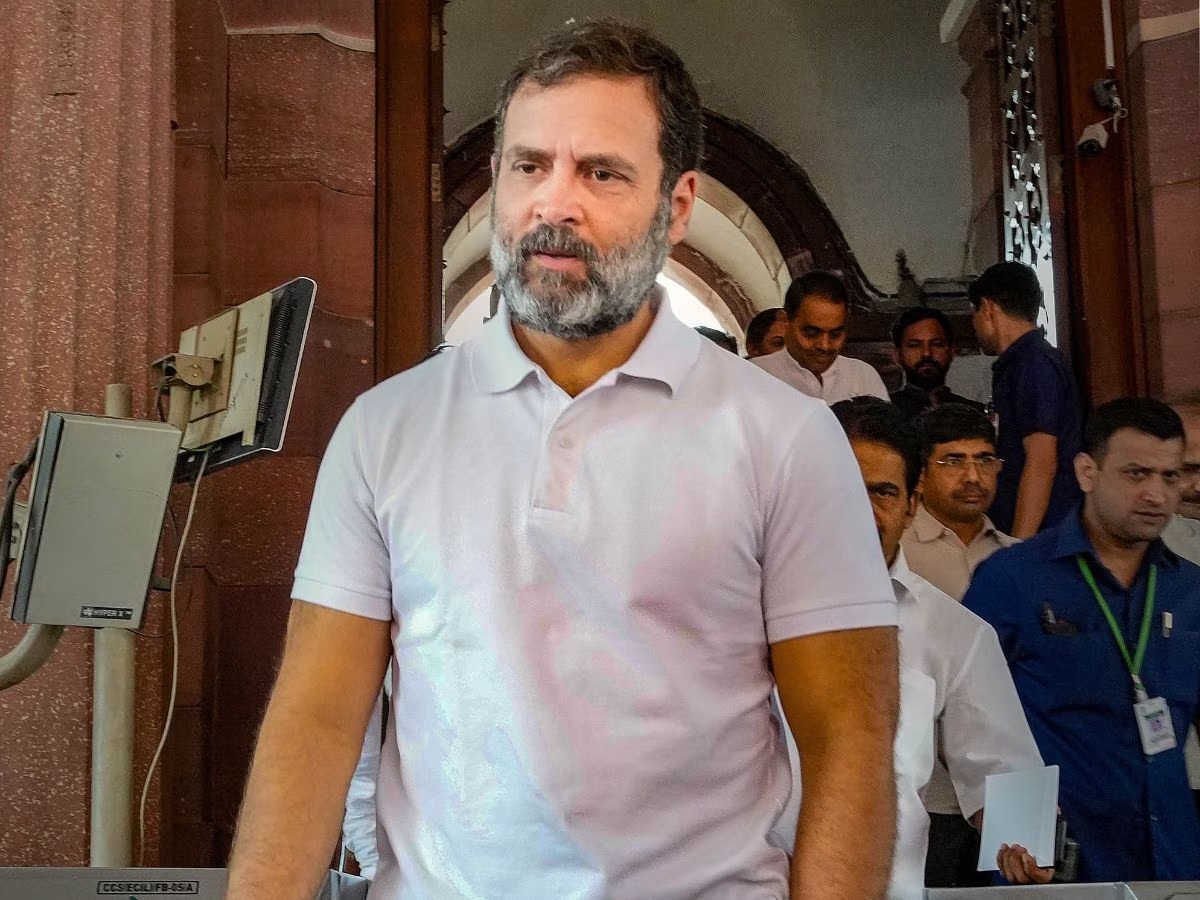 rahul gandhi will visit gujarat amidst the uproar over his statement on hindutva 1