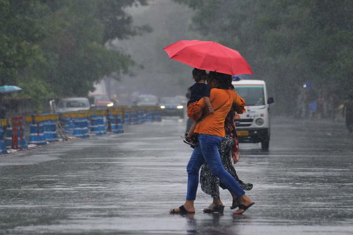 gujarat heavy rain cyclone asna update imd know reasons behind the rainfall and changing weather patterns 1