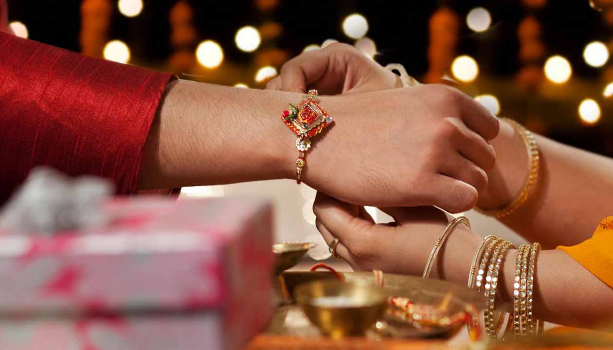 rakhi will be tied only after 1 pm shadow of bhadra on raksha bandha32