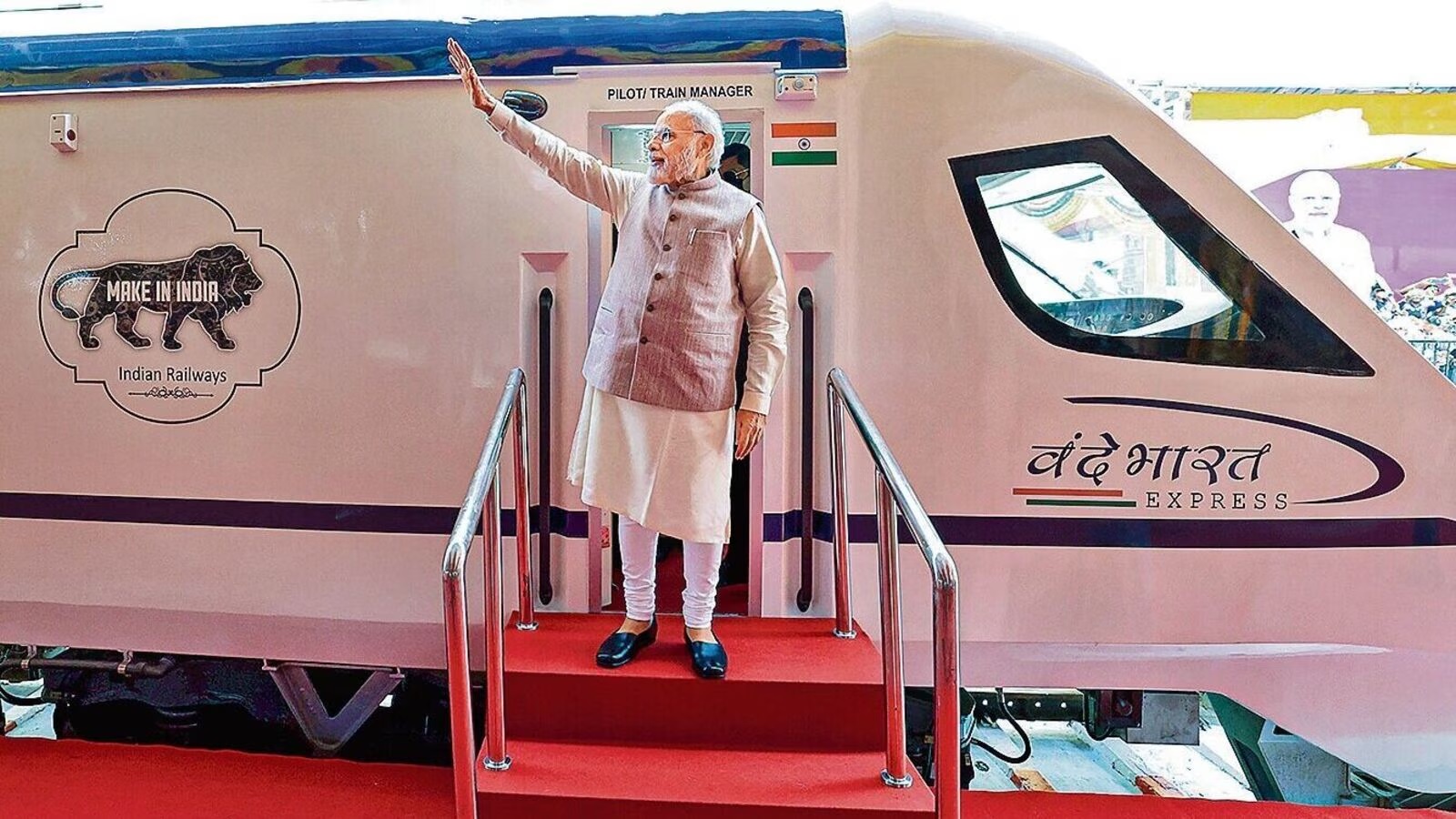 PM Modi will give the country 10 more Vande Bharat Express Bihar will get a special gift2