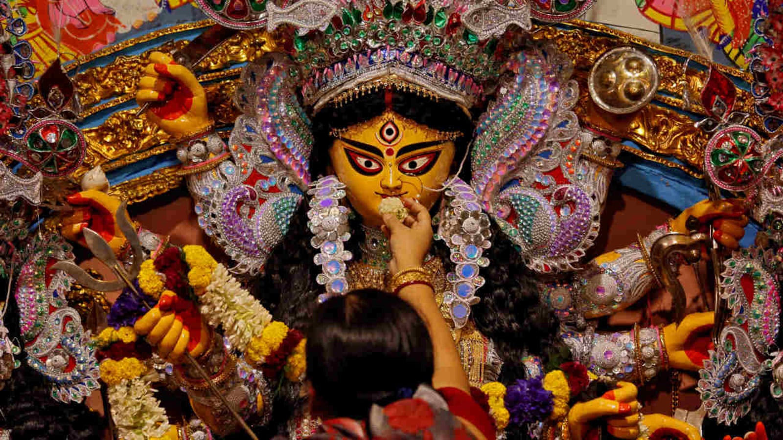 durga puja in bangladesh if you want to do durga puja give 5 lakhs hindu temples of bangladesh received threats of