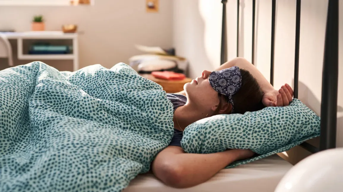 follow these healthy habits to improve your sleep quality1