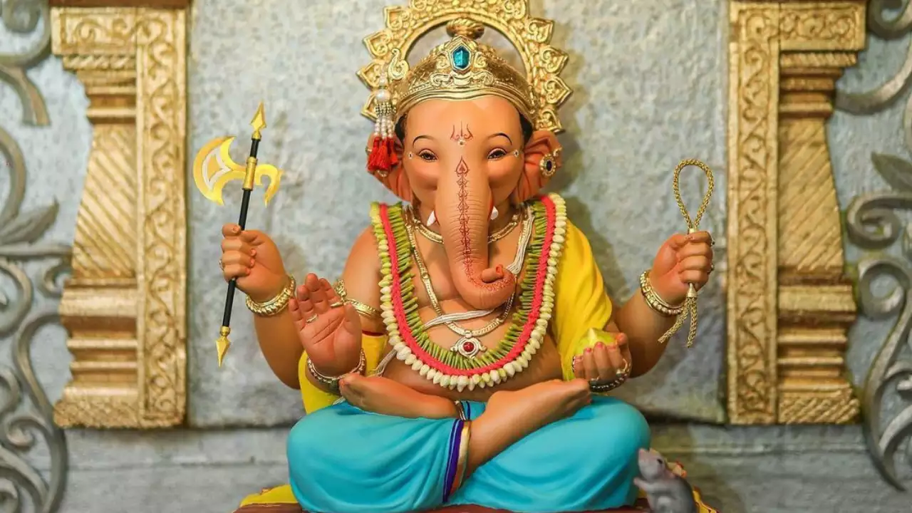 ganesh utsav 2024 do ganesh chalisa path duing ganesh mohatsav to get wisdom and knowledge2