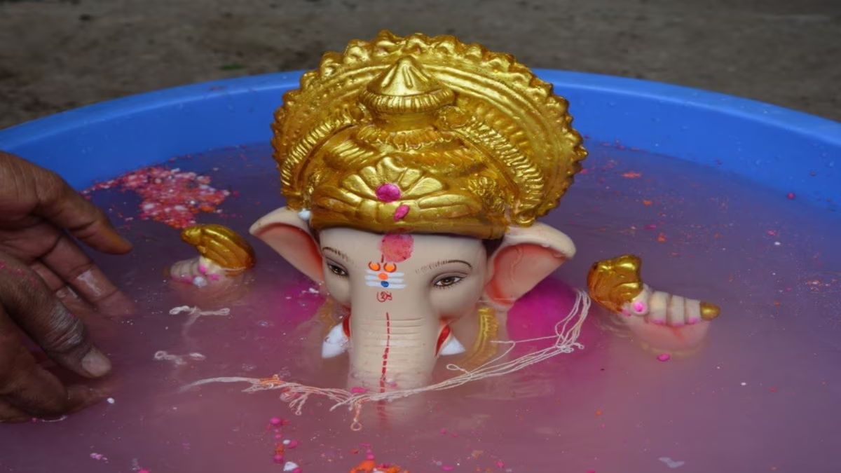 ganpati visarjan 2024 date muhurat vidhi aur niyam ganesha mantra ganesh visarjan1