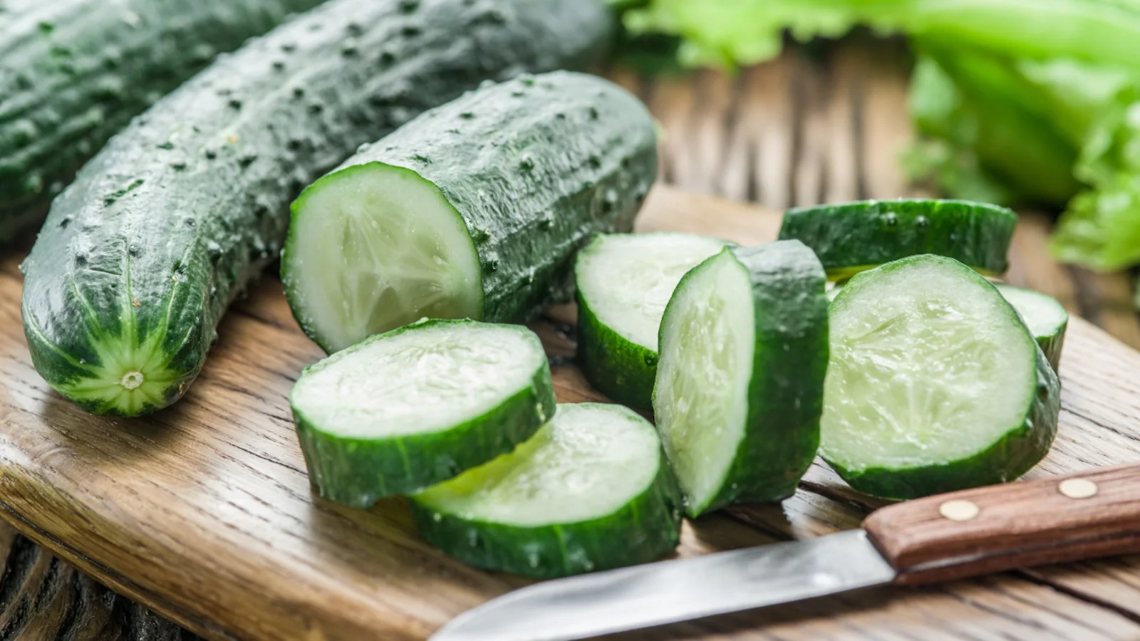 health day or night what is the best time to eat cucumber consuming it at the wrong time will cause harm instead of benefit34