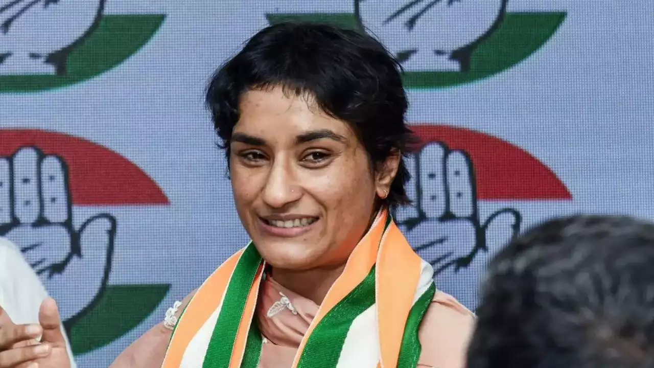 nada sends notice to vinesh phogat after missed dope test amid haryana election campaign2