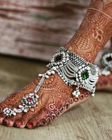 payal designs for married women if you have slim feet 43