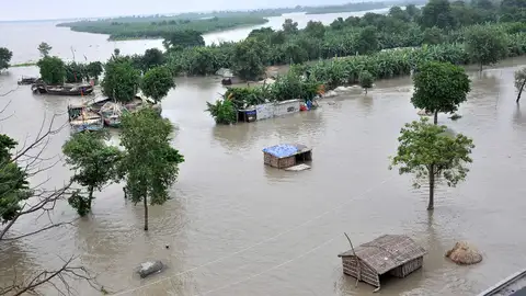 rivers including ganga son punpun and falgu have started overflowing in bihar up floods43