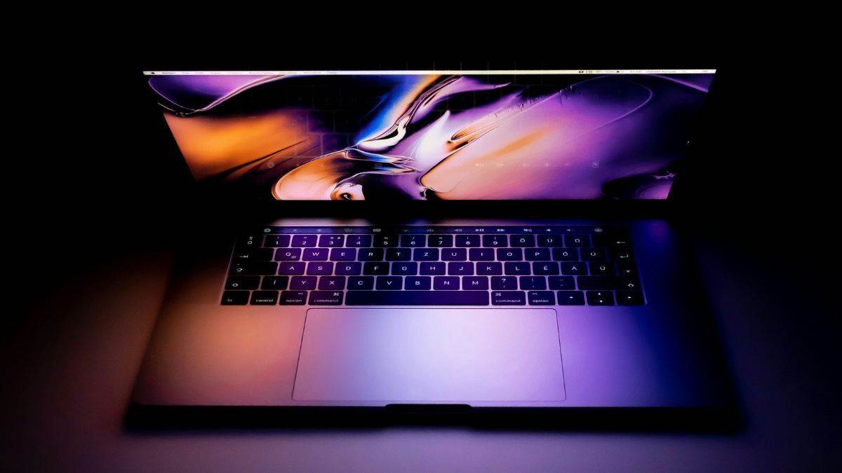 apple m4 macbook pro may launch in october 2024 here what to