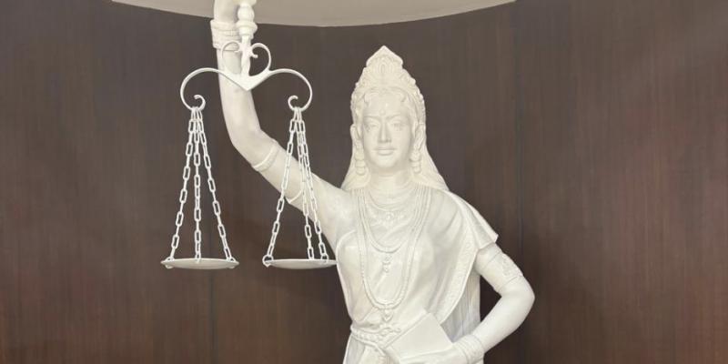 controversy over statue of goddess of justice in supreme court bar association raised big questions1